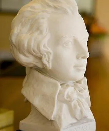 Le Mozart Hotel
